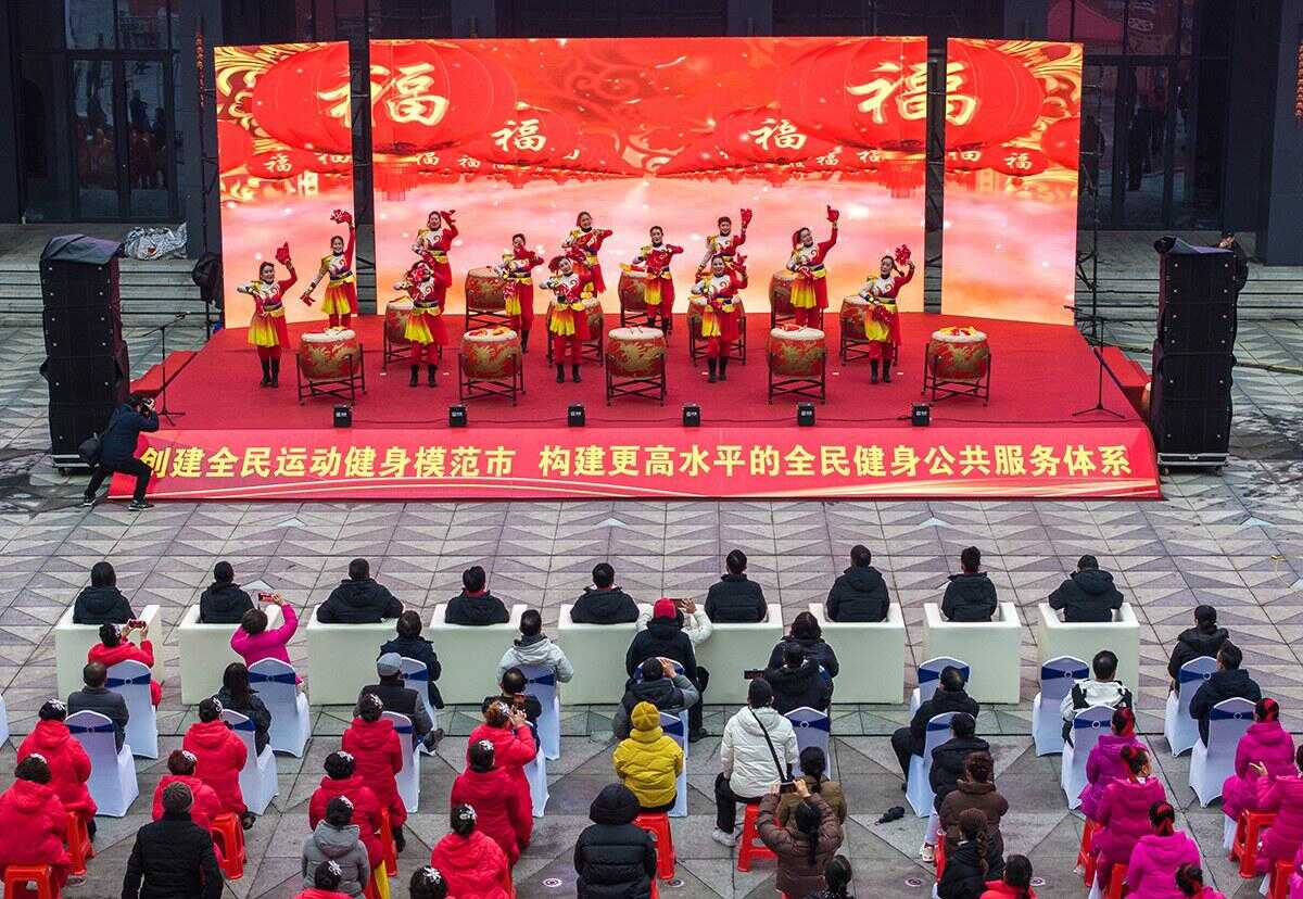 一輪才分出